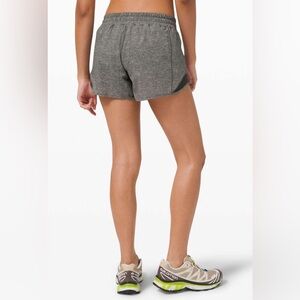 EUC, Lululemon Hotty Hot Short II *Long 4" in Heather Lux Multi Black
